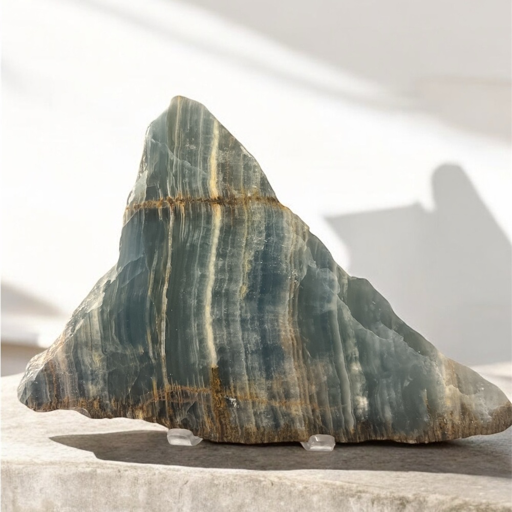 Crystal Stand,  Elevate Fossils, Geodes, and Collectables, Matte Black (Large)